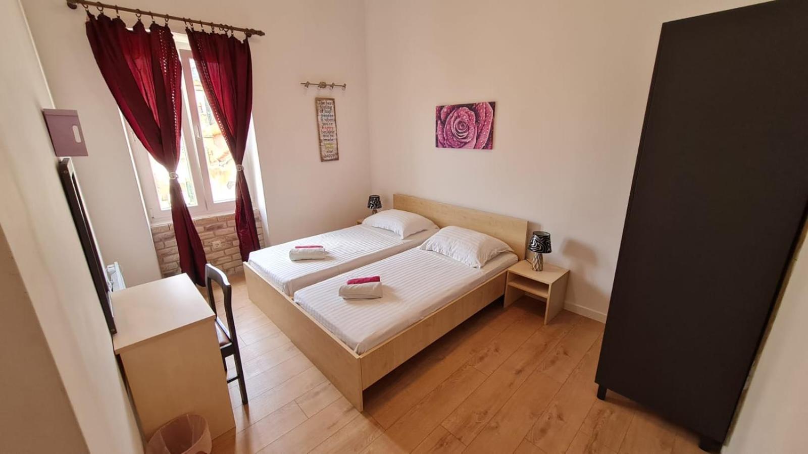 R&E Apartment 斯普利特 外观 照片